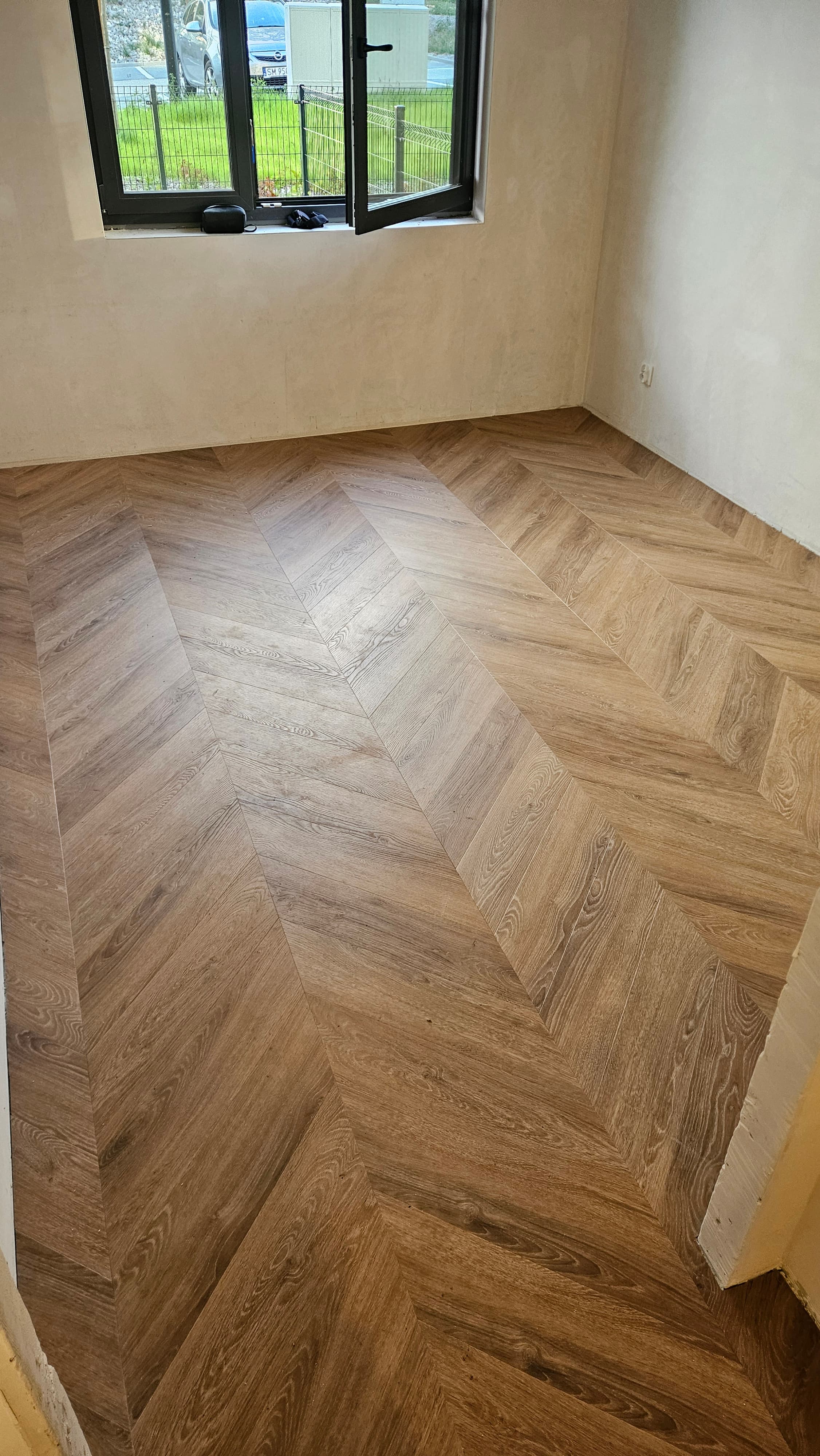 Jodełka francuska winylowa Katowice, montaż na klej